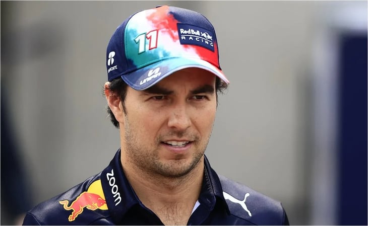Checo Pérez explota contra Ferrari y Leclerc: “Me han retrasado”