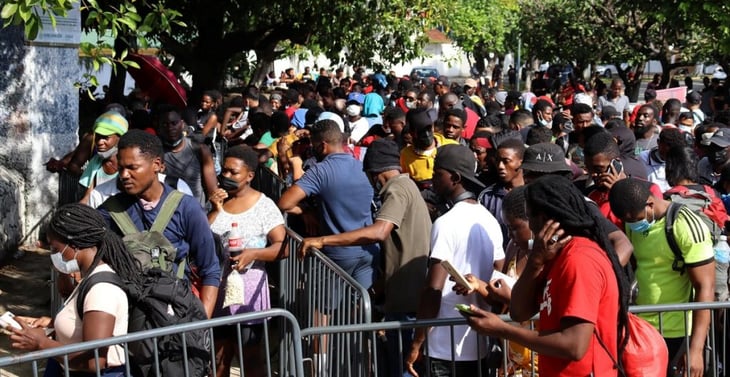 Caravana migrante alista su salida de Tapachula hacia EU