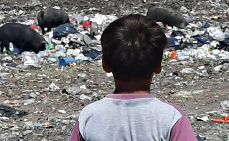 “Chicha”, el niño de Argentina que murió aplastado por un camión de basura mientras buscaba comida