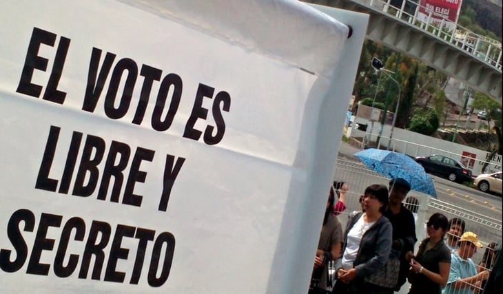 Llama Mario Delgado a defender la reforma electoral en marcha convocada por AMLO