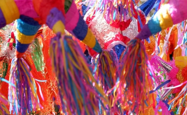 Se arma la Feria de la Piñata y la Esfera en la CDMX