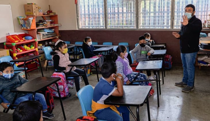 Mega puente para niños de kínder y primarias en Monclova