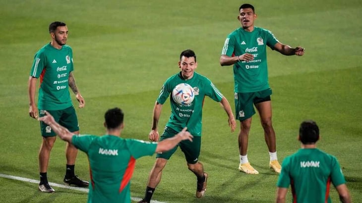 Selección Mexicana entrena en Al Khor con buen ánimo y celebra a Carlos Peçanha