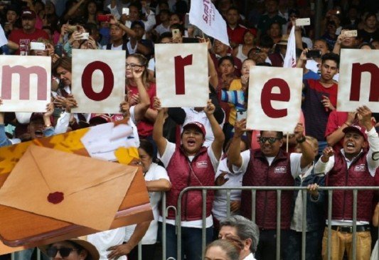 ¿Acarreados? ¡La dieta paga! Legisladores y alcaldes de Morena ofrecen trasladados a la marcha de AMLO