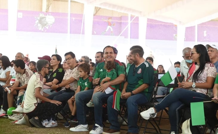 La selección mexicana tiene un poquito de nervios, tiene que atacar, dice Cuauhtémoc Blanco