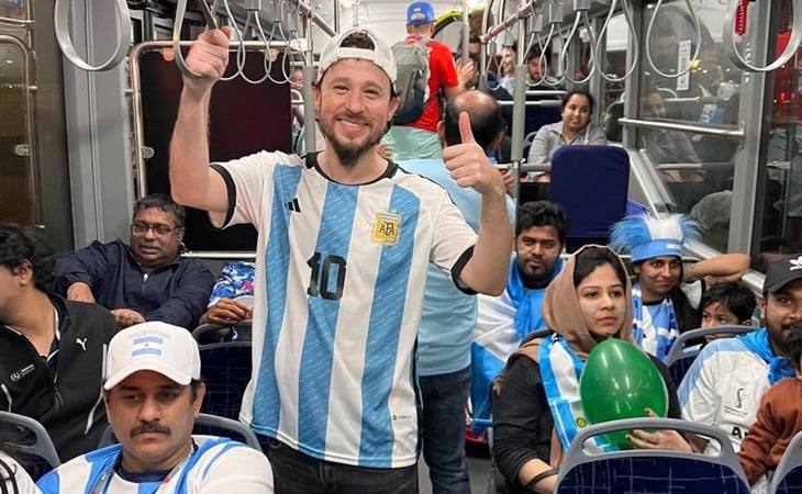 Luisito Comunica es criticado por aparecer con la playera de Argentina