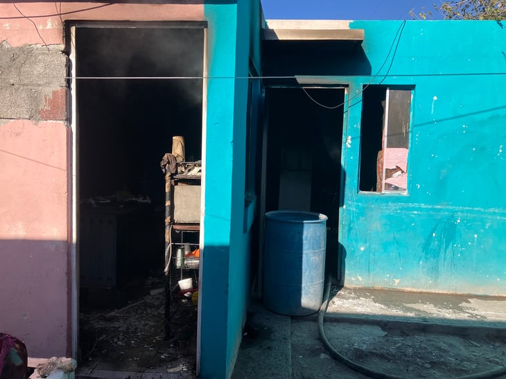 Hombre quema casa de su expareja en Monclova 