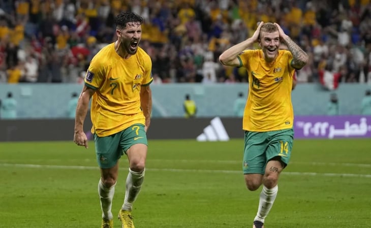 Australia clasifica a los octavos de final tras derrotar a Dinamarca