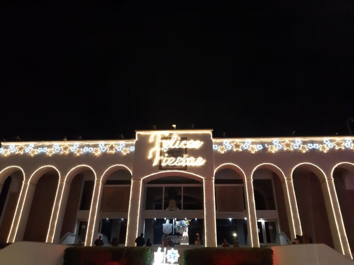 ‘Encendido Navideño’ se realizó en la Plaza Principal de Monclova