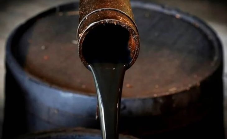 Unión Europea impone precio tope al petróleo ruso