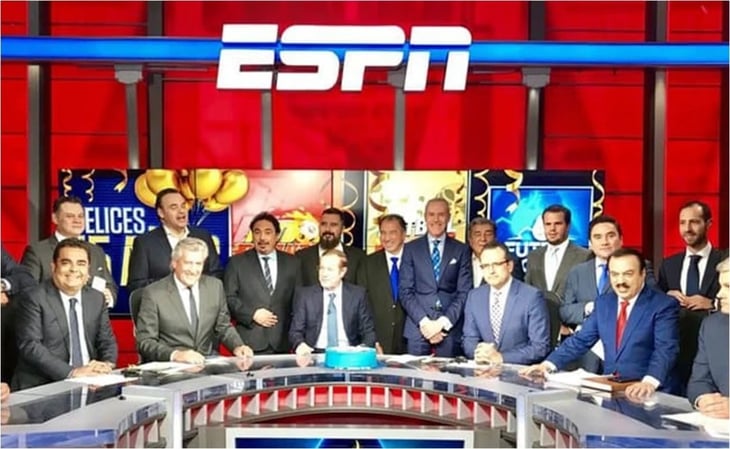 Comentarista de ESPN se 'despide' tras su participación en Qatar 2022