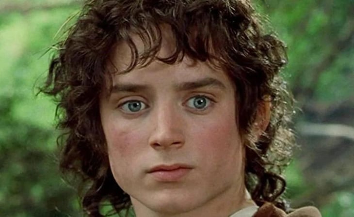 Se corta el cabello y se viraliza por su parecido con “Frodo”