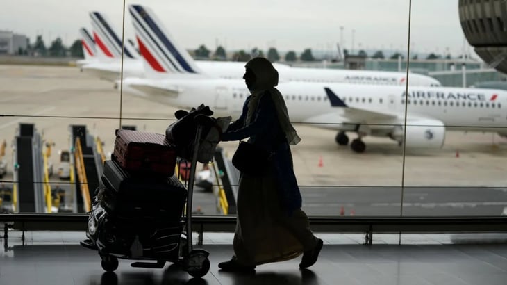 Es oficial: Francia prohíbe volar si puedes hacer el mismo viaje en tren en menos de 2,5 horas