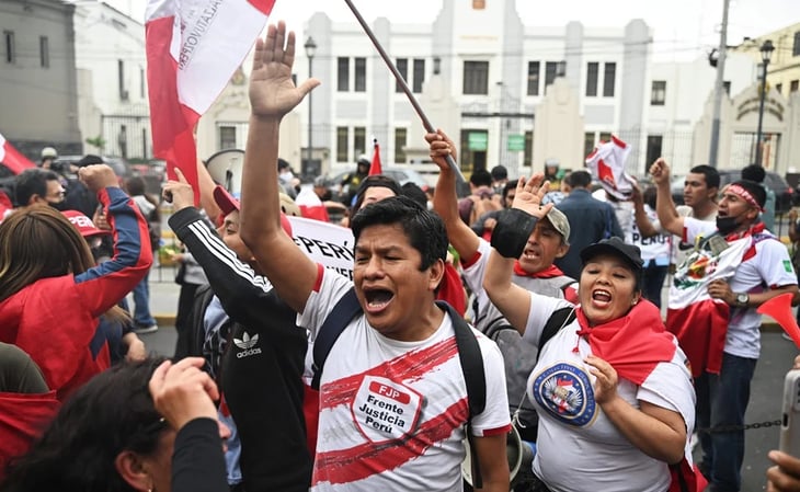 ¿Por qué fue ilegal la disolución del Congreso en Perú?