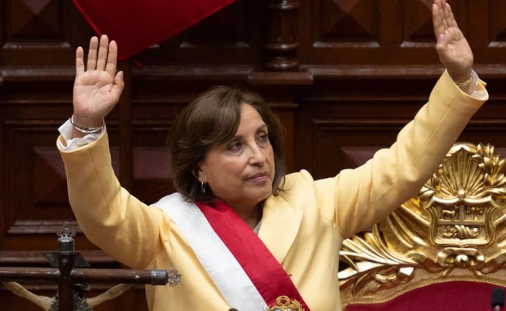 Nueva presidenta de Perú busca formar gobierno tras autogolpe fallido de Pedro Castillo