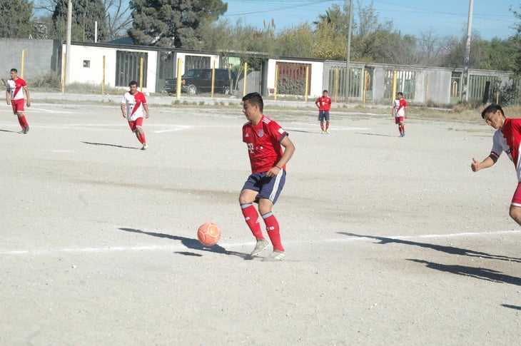 Los equipos Fundadores, Borja Jr y Maquinados Casa Nueva encabezan fútbol 