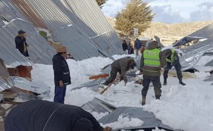 Reportan al menos cuatro muertos tras colapso de techo de escuela en Bolivia