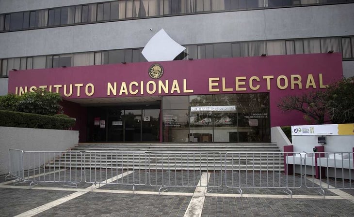 INE va por lineamientos para evitar que funcionarios violen ley electoral