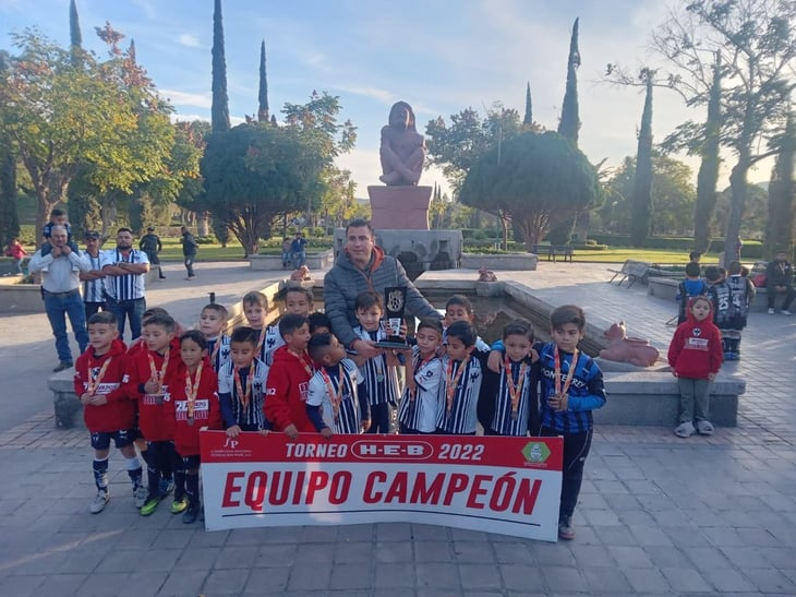 Rayados 'barre' con los campeonatos en la Liga de Futbol del Xochipilli
