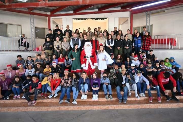 SIMAS, PCC Y C4 realizaron evento navideño para alumnos de la Casa Meced en Monclova 
