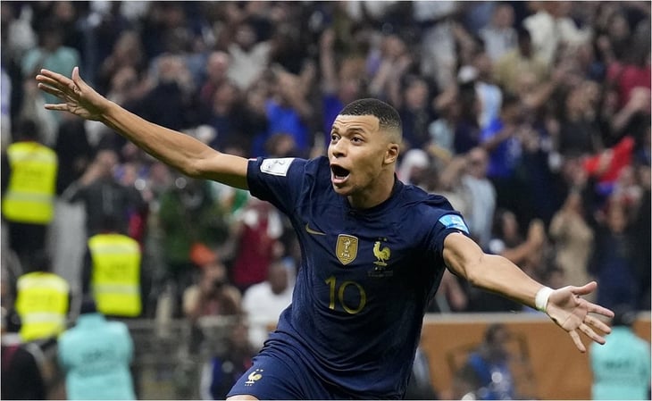 Selección de Francia puso a la venta camiseta con tres estrellas y después la borró