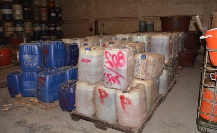 FGR destruye 32 mil litros y seis toneladas de narcóticos en Sinaloa