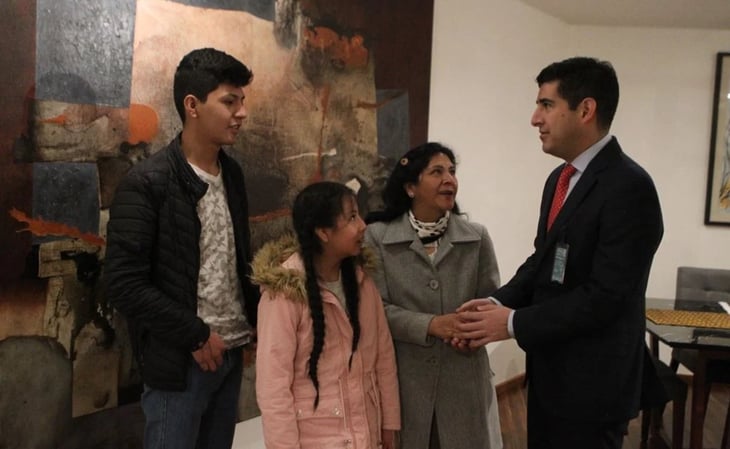 Familia de Pedro Castillo, expresidente de Perú, llega a México