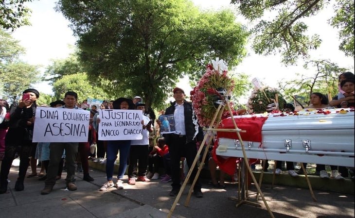 Perú suma 27 muertos en protestas; reportan 300 agentes heridos