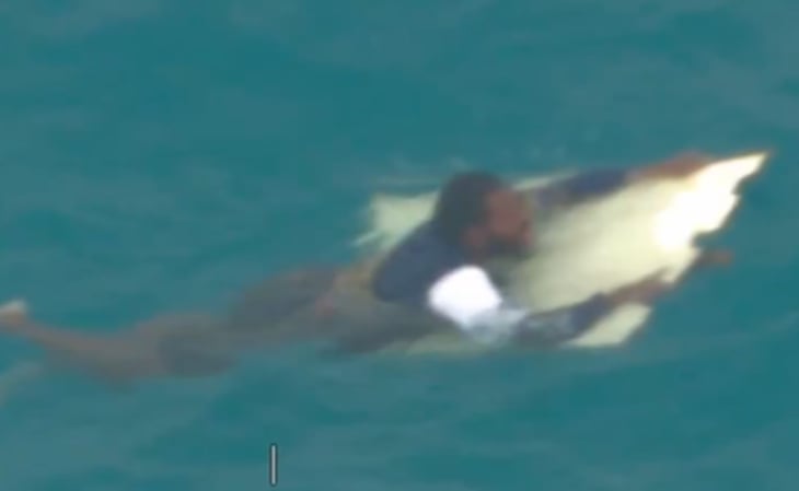 Australiano sobrevive a un naufragio en aguas llenas de cocodrilos y tiburones
