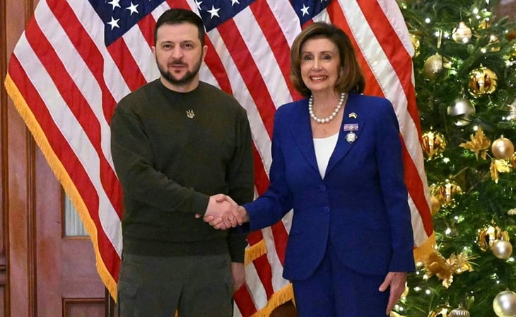 Nancy Pelosi recibe a Zelensky en el Capitolio estadounidense