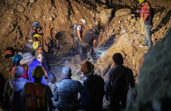 Recuperan segundo cuerpo tras derrumbe en mina de Teacalco, Amacuzac