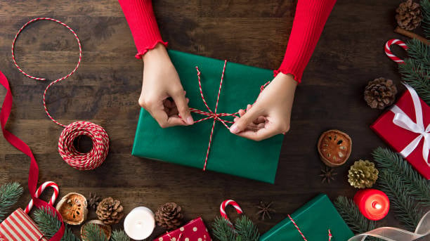 Cómo envolver tus regalos de Navidad para sorprender a simple vista