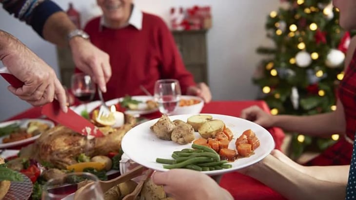 Diabéticos e hipertensos deben cuidar su alimentación en Navidad