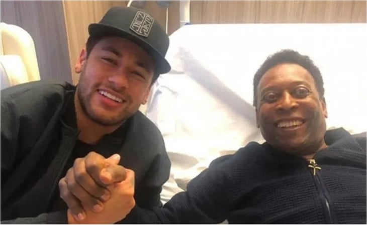 Neymar recogió trofeo al 'Jugador de la historia' en nombre de Pelé