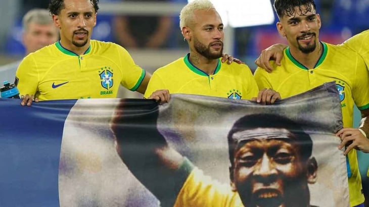 Neymar recogió trofeo Pelé el 'Jugador de la historia'