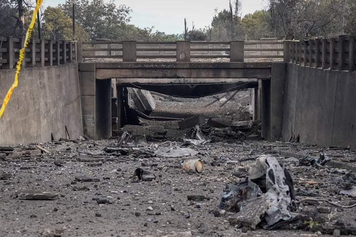 Explosión de un camión cisterna en Sudáfrica deja nueve muertos