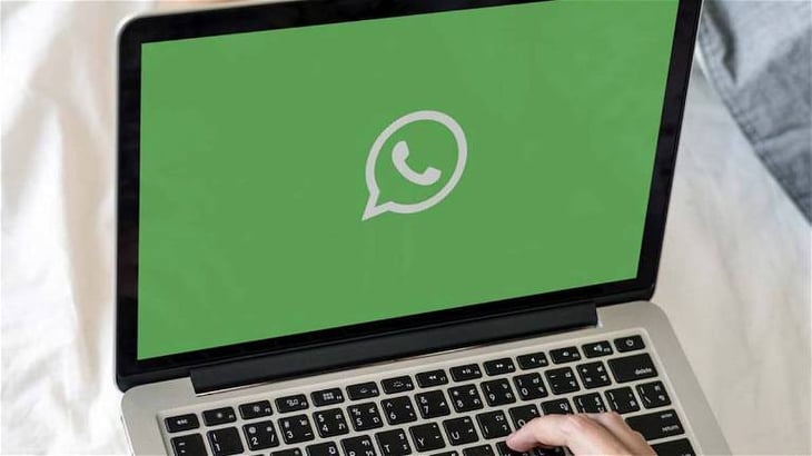 Cómo hacer que WhatsApp en Windows muestre los mensajes no leídos automáticamente