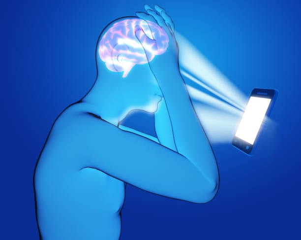 ¿Cómo es que afecta el uso excesivo del celular al cerebro?