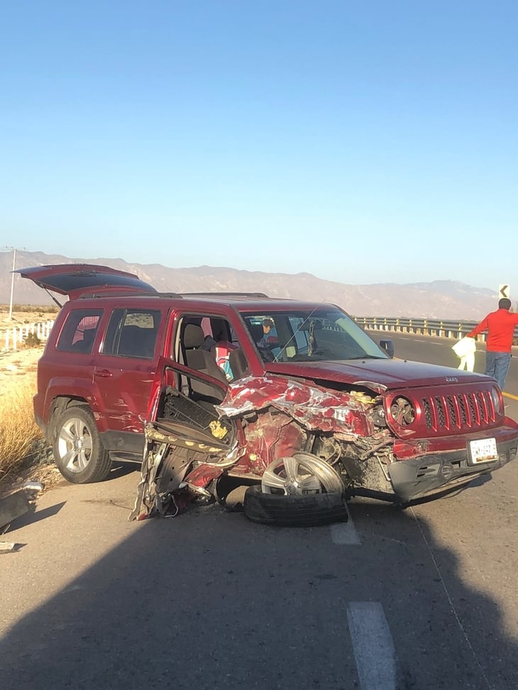Choque en la carretera Cuatro Ciénegas-San Pedro deja tres lesionados