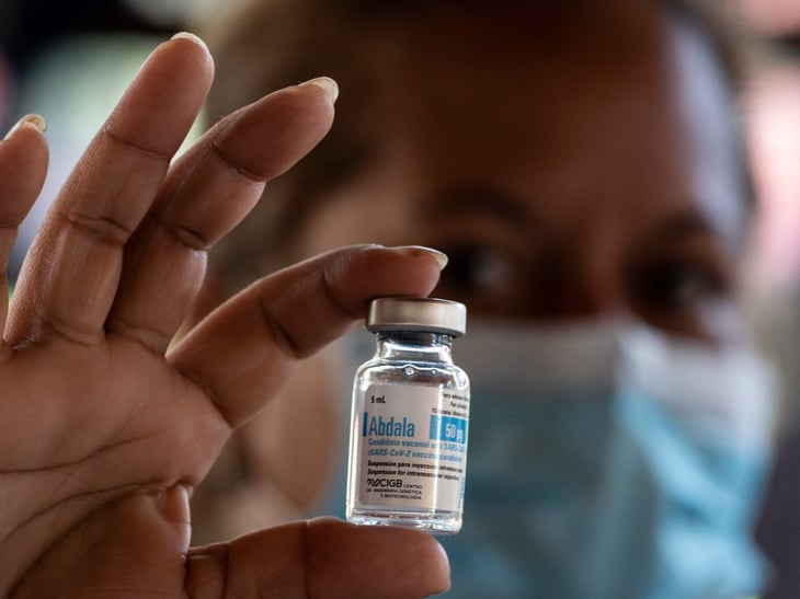 Premio Nacional de Salud recomienda no aplicarse la vacuna cubana Abdala por 5 razones