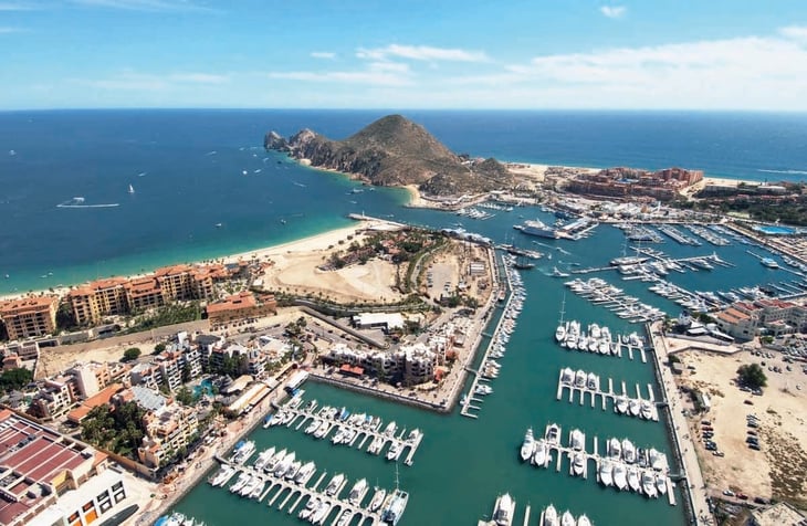 Hacienda autoriza empresa de la Marina para administrar puerto Cabo San Lucas