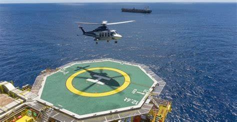 Helicóptero se estrella en Golfo de México hay 4 desaparecidos