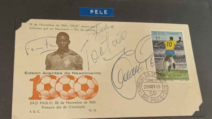 Una firma de Pelé, el origen de la colección mundialista más grande de México