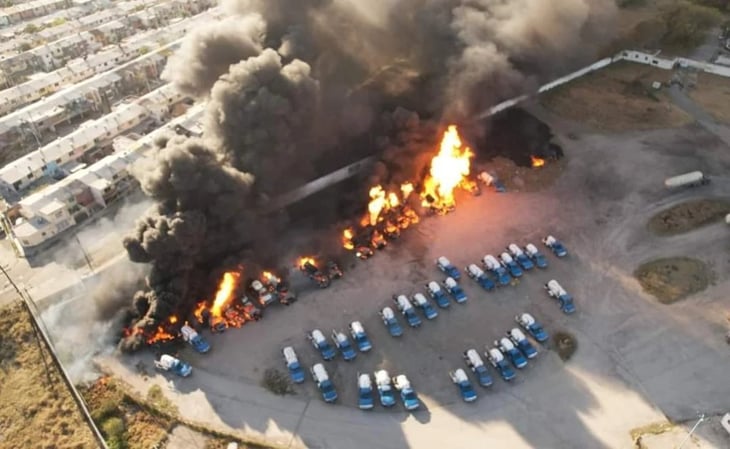 Video: Incendio en gasera de Monterrey consume 16 pipas; afecta además a tres colonias aledañas