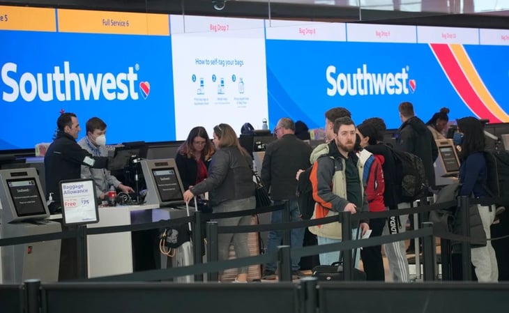 La Casa Blanca critica a Southwest por 'fallarle a sus clientes' con vuelos cancelados
