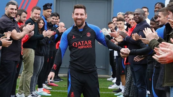 Messi vuelve a entrenarse con el PSG tras unos días de descanso en Argentina
