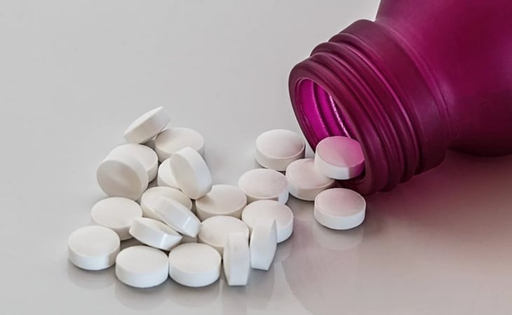 FDA permitirá ampliar la venta de pastillas abortivas en farmacias de EU