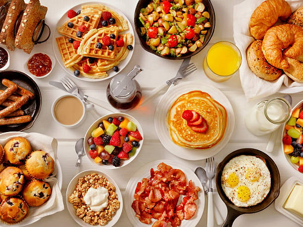 Cuál sería el horario ideal para desayunar si se quiere adelgazar