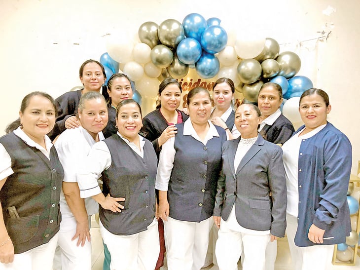 Enfermeros celebran su Día en el hospital Amparo Pape de Benavides