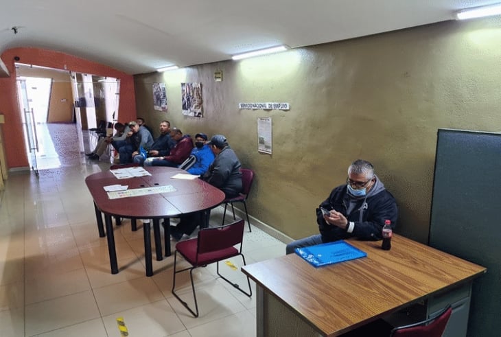 Grupo Gondi contrató a 15 aspirantes durante convocatoria masiva de SNE de Piedras Negras